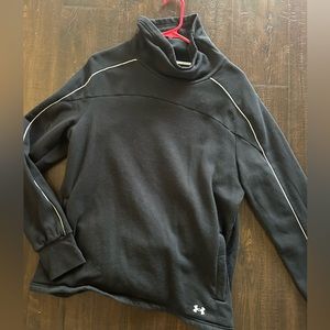 Under Armour Sweatshirt